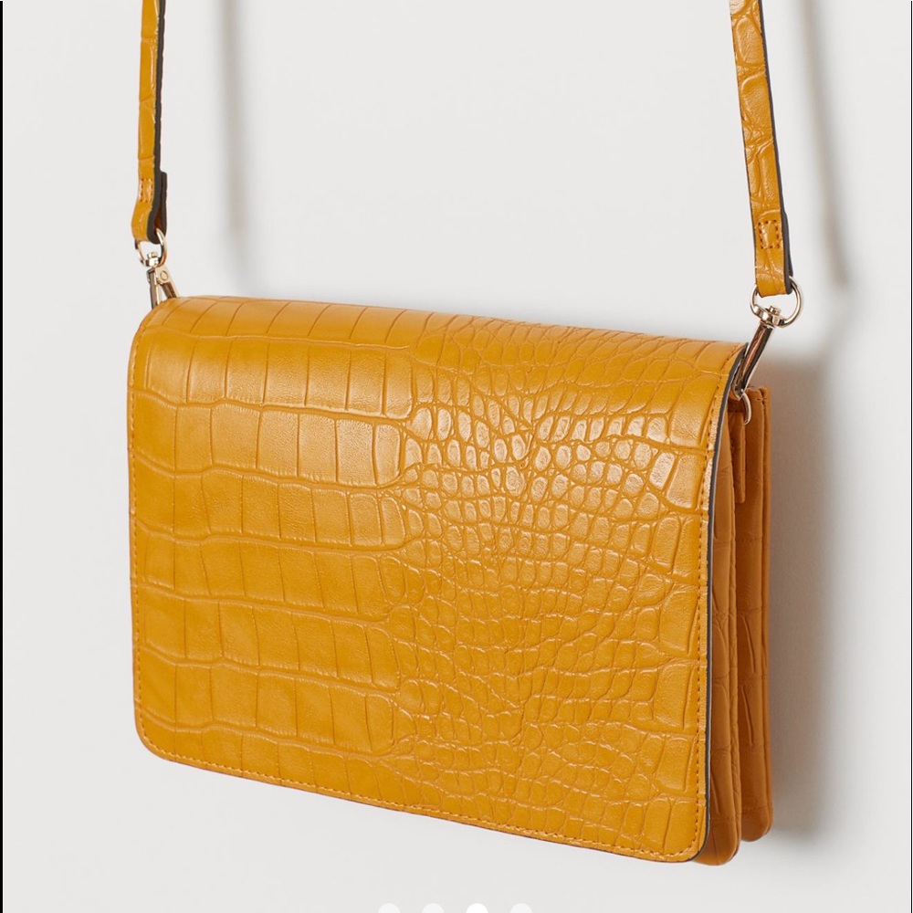 New! H&M Yellow Croc Embossed Crossbody Bag - Picture 1 of 11